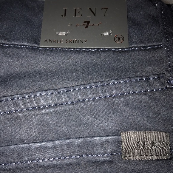 ⭐️Host Pick⭐️ Jen7 by 7 for All Mankind Ankle Skinny Jeans - Picture 5 of 11